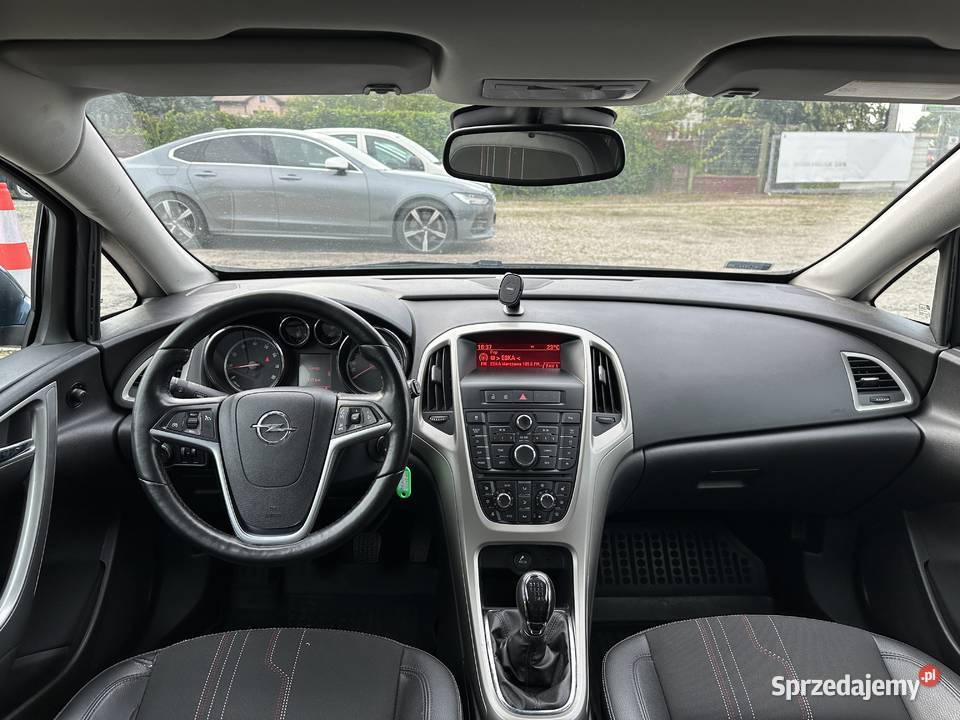 Opel Astra 14 turbo 140Bogata wersja Serwis Warszawa