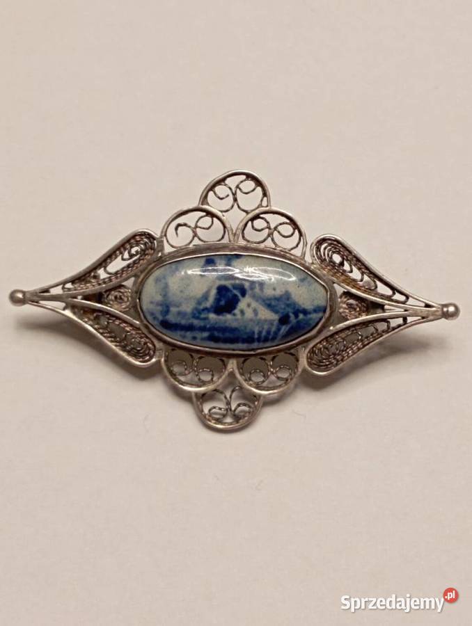 Broszka srebrna z porcelaną Radom