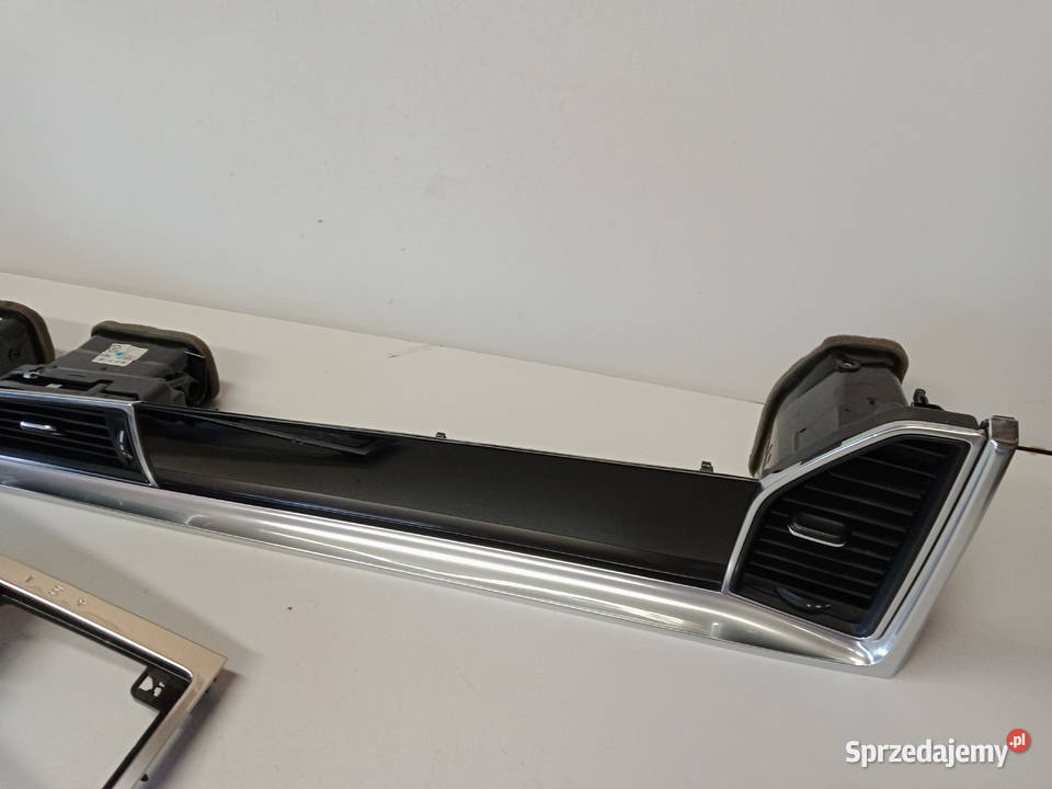 PORSCHE MACAN KRATKA NAWIEWU LISTWA DECOR wielkopolskie Rakoniewice