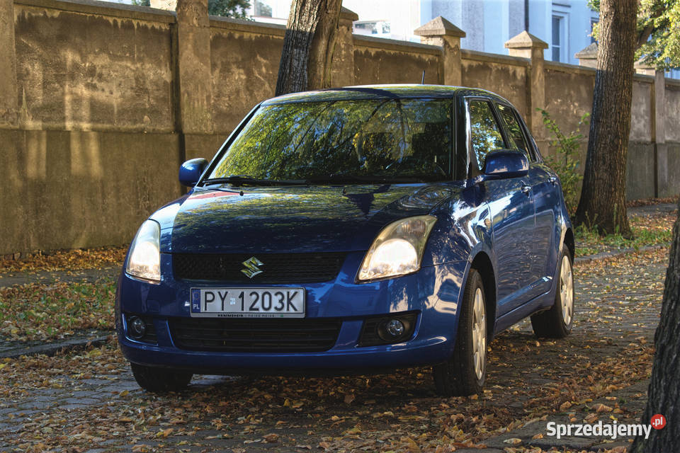 Suzuki Swift 13 GL Deluxe 4WD 2010 manualna