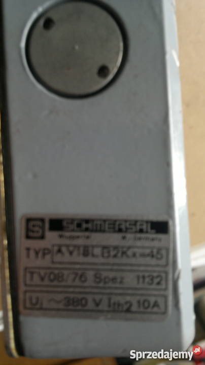 wyłącznik krańcowy SCHMERSAL typ AV18LB2Kx45 Elektryka i akcesoria Dąbrowa Górnicza