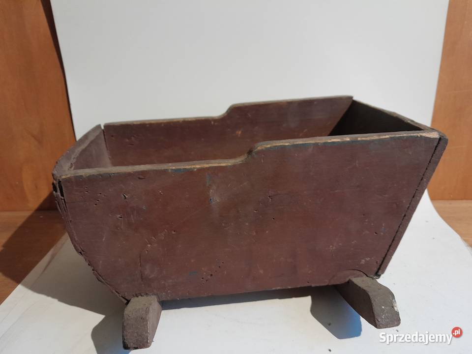 Stara zabytkowa kołyska lalek lalki zabawka śląskie