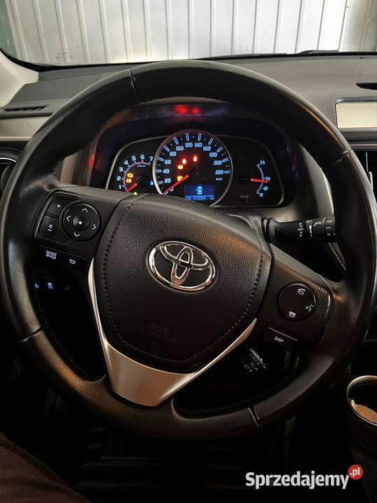 Sprzedam Toyota RAV4 Staszów sprzedam