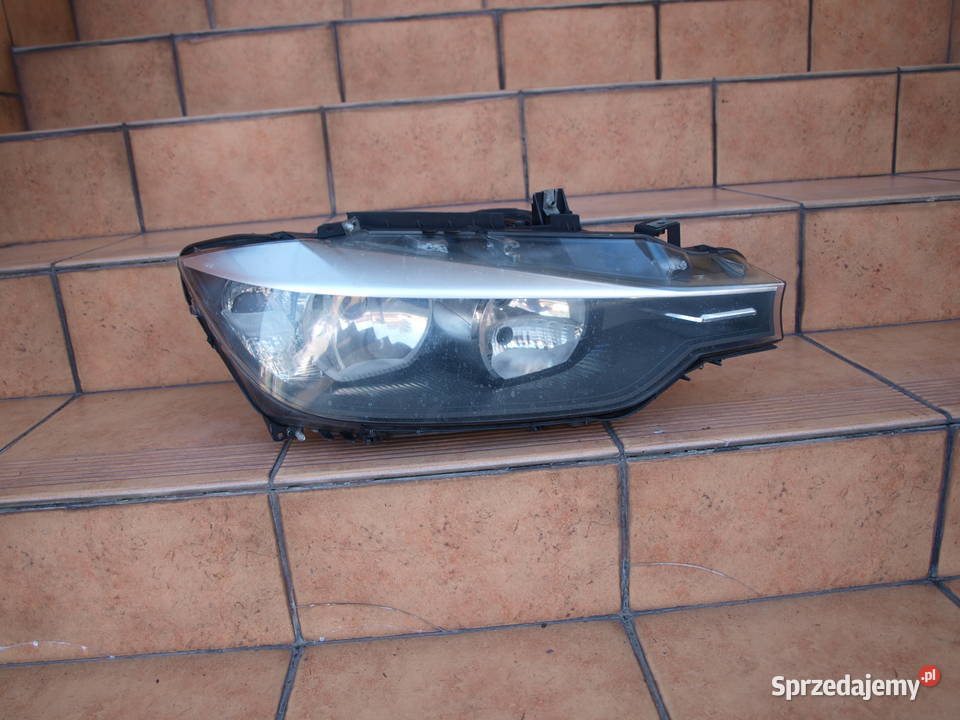 BMW 3 F30 F31 lampa prawa przód zwykła 2012 sprzedam
