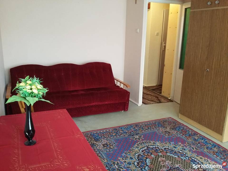 Sprzedam mieszkanie w Pucku oddzielna kuchnia pomorskie