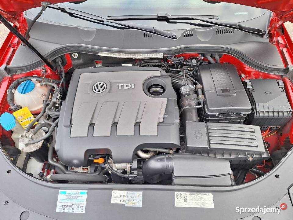 VOLKSWAGEN PASSAT B7 16 TDI KOMBI 2011 R manualna Biała Podlaska