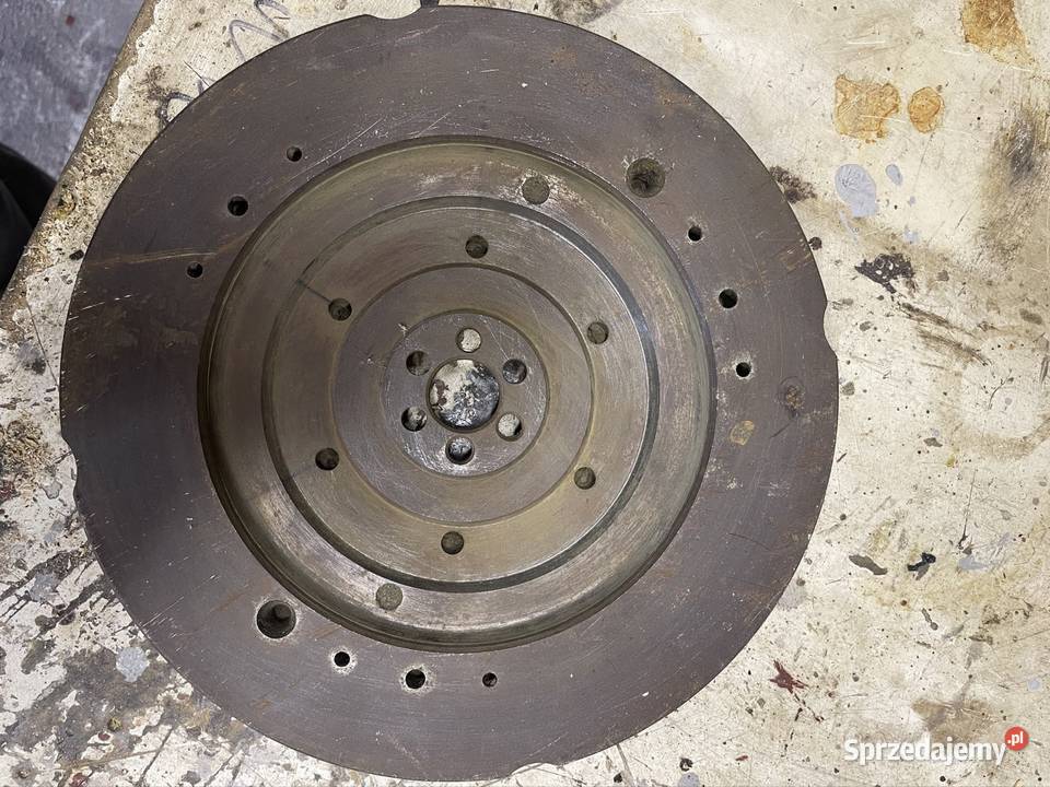 Nowe oryginalne Fiat 126p koło zamachowe osobowe śląskie Zebrzydowice