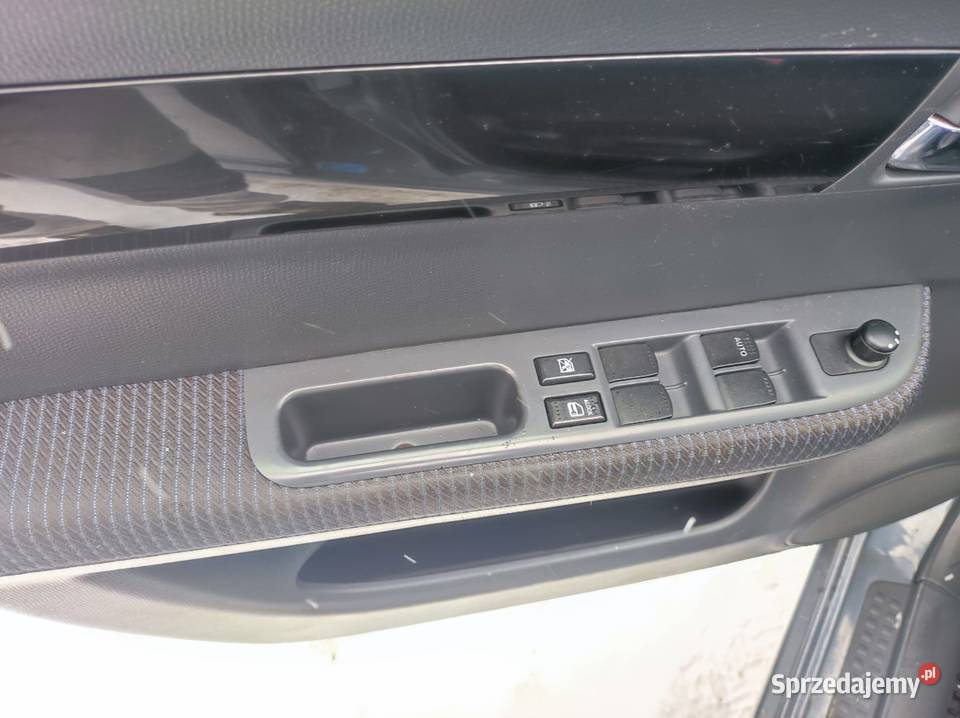 Suzuki Swift 2009r 13 92 Napęd 4x4 Wojnicz