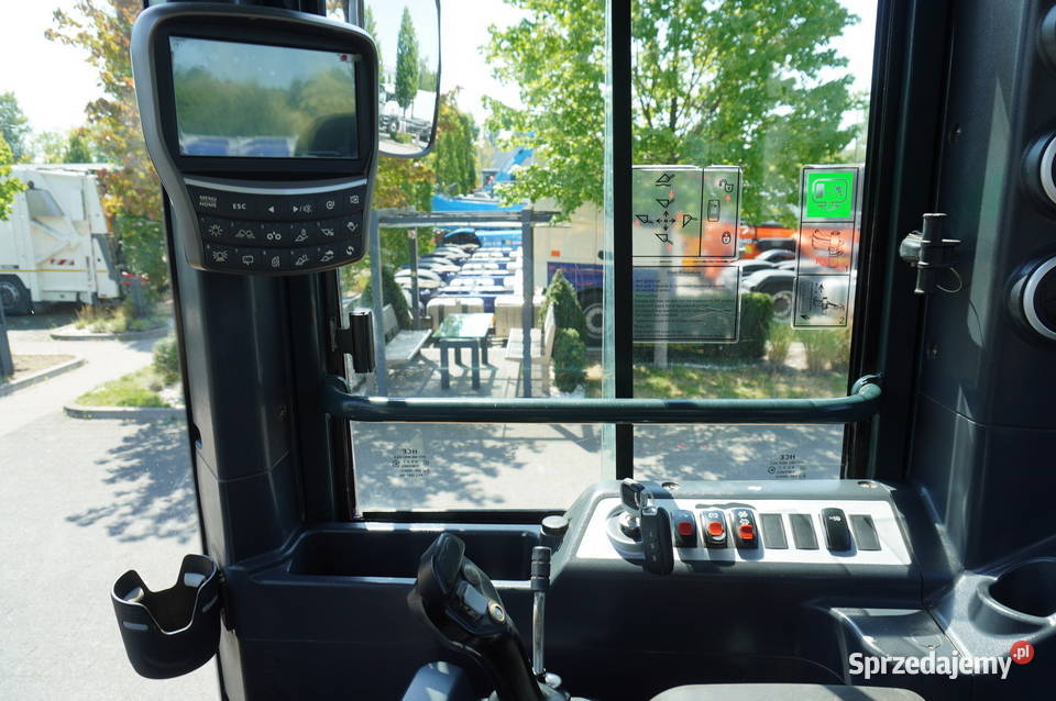 Ładowarka przegubowa Hyundai HL940A 2021 masa Kraków