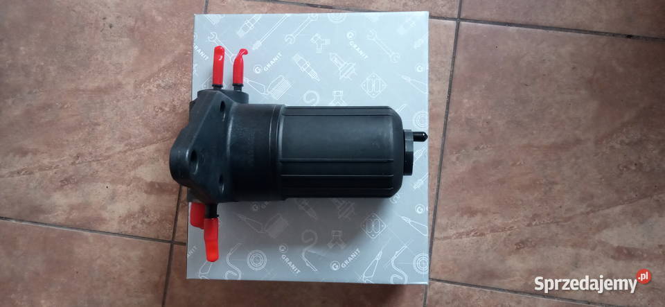 Pompka zasilająca elektryczna Massey Ferguson Płock