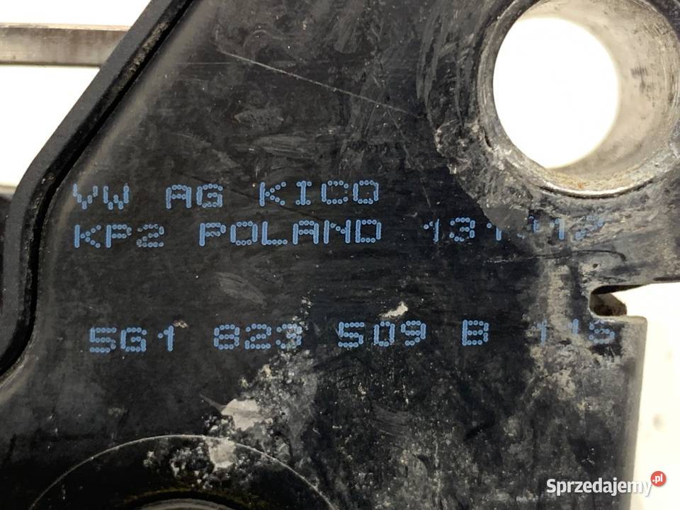 ZAMEK MASKI PRZÓD VW GOLF VII Hatchback osobowe