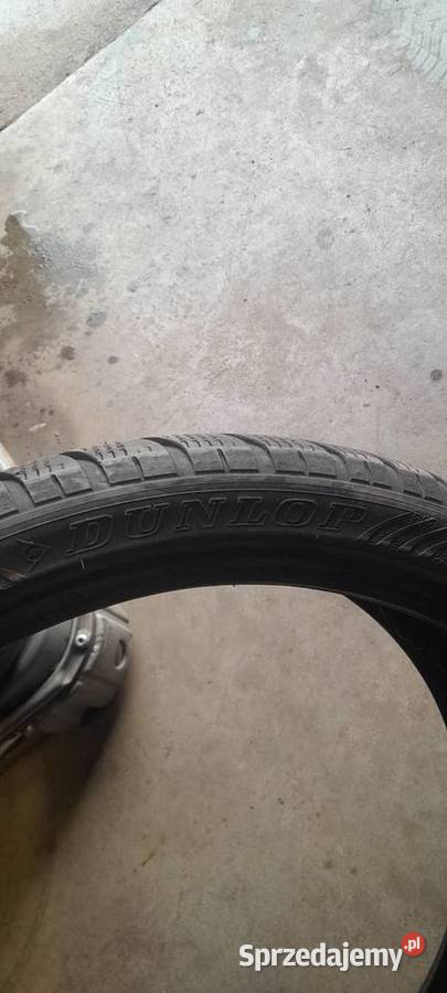Sprzedam oponę marki dunlop sp winter sport 4D zima Dobiegniew