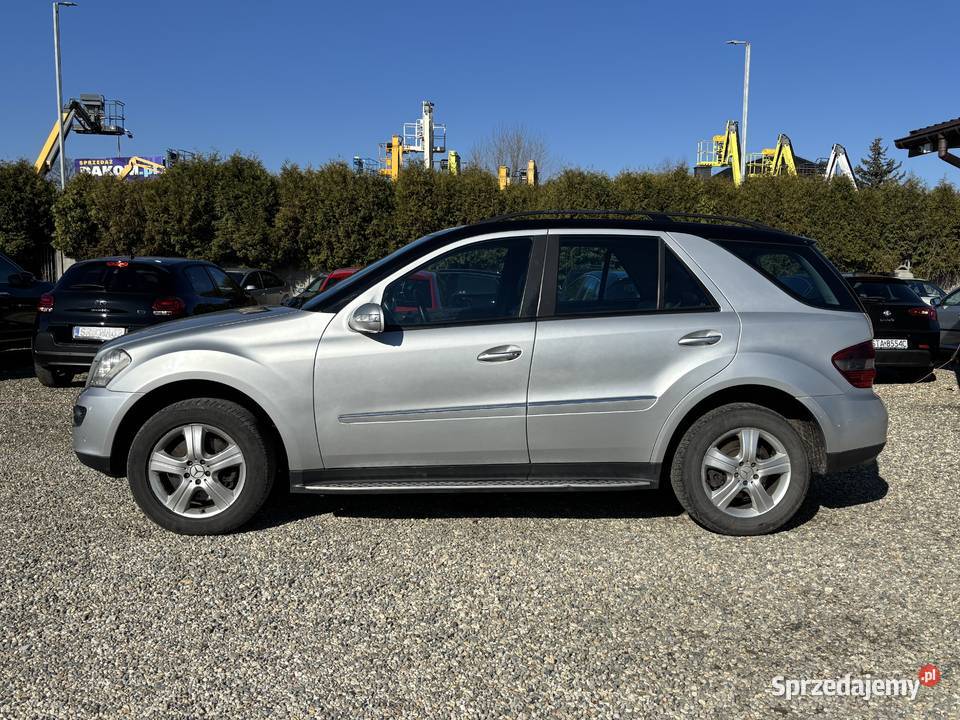 MercedesBenz ML 3997cm3 ML Paniówki sprzedam