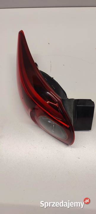 MAZDA 3 LAMPA LEWY TYŁ B45D51160
