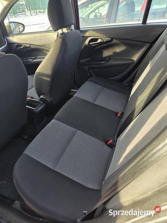 Fiat Tipo 14 benzyna 95 2018r Bezwypadkowy Chrzanów sprzedam