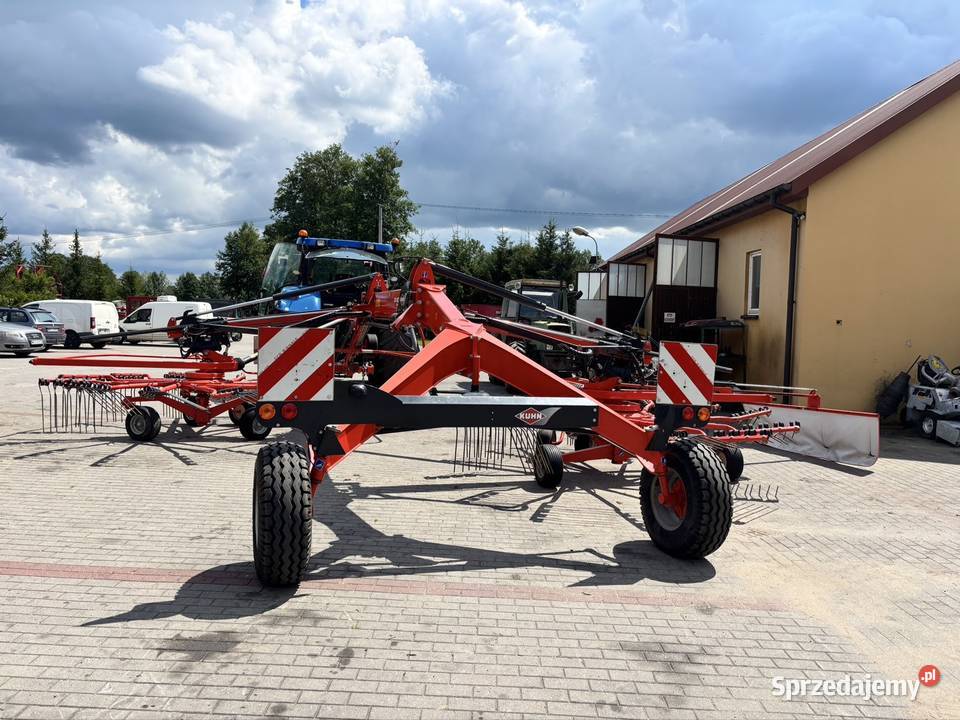 Zgrabiarka 2 karuzelowa Kuhn GA 8030 masterdrive Myszyniec