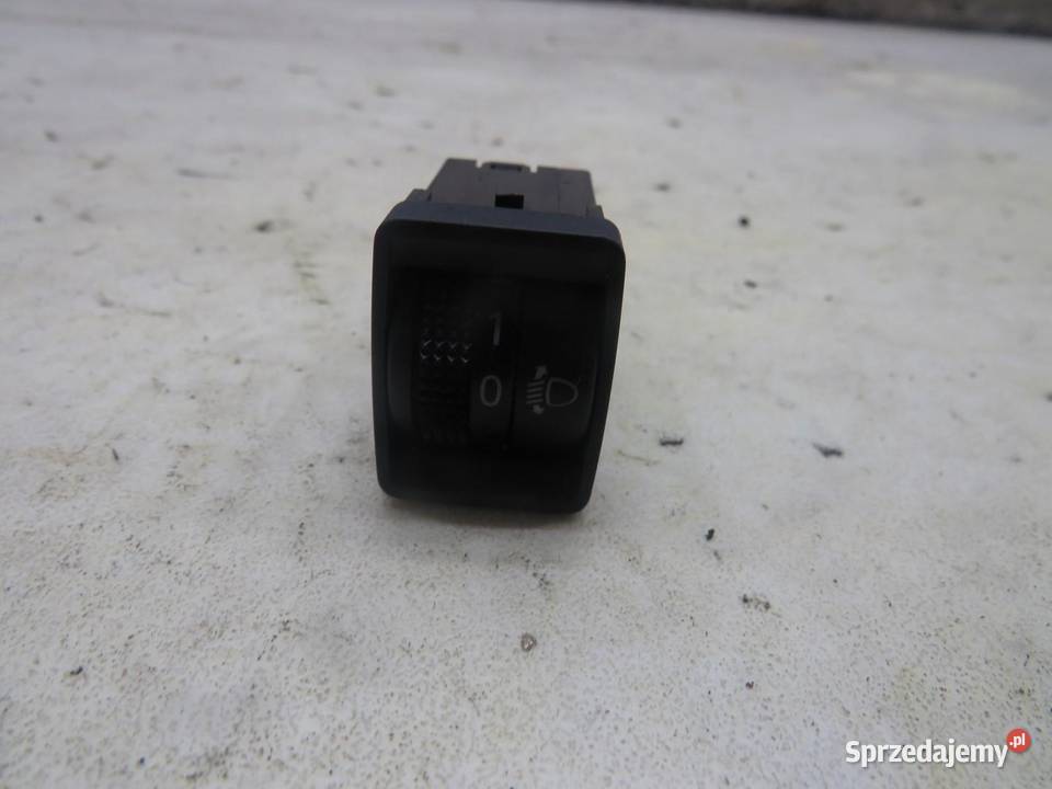 PRZEŁĄCZNIK REGULACJI ŚWIATEŁ XTRAIL III T32 16 osobowe sprzedam