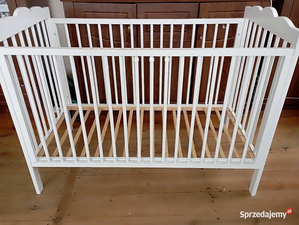 Oddam łóżeczko dziecka