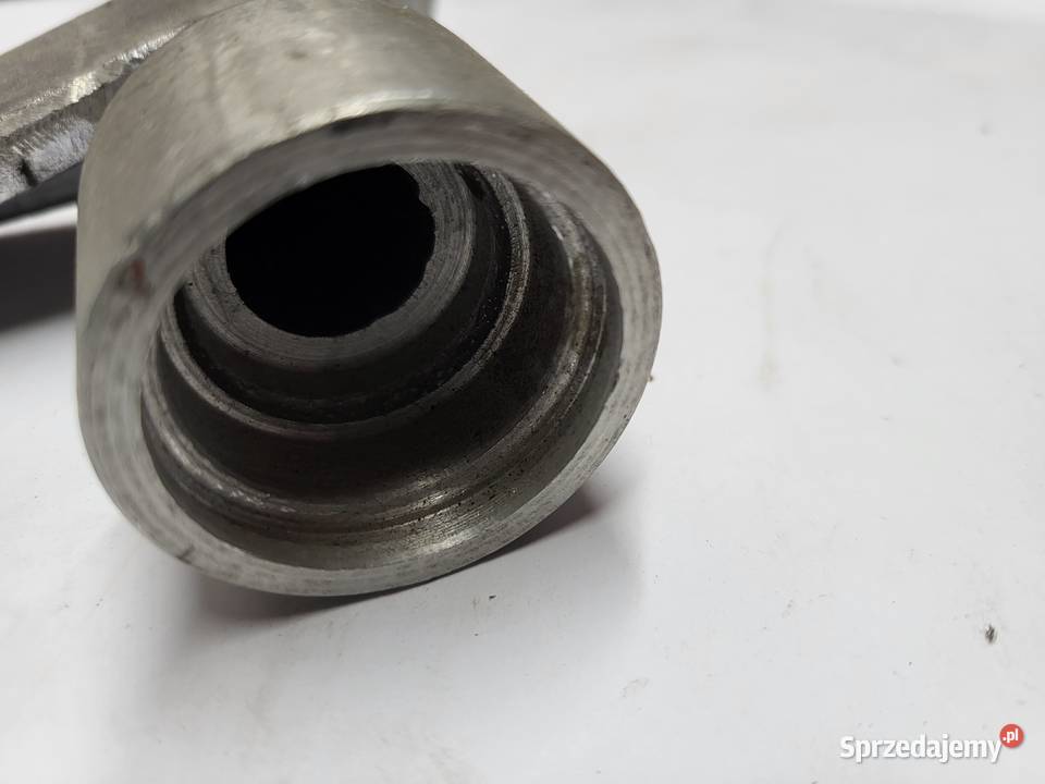 Syrena 101 102 103 fabrycznie nowa obudowa wałka osobowe Chodzież sprzedam