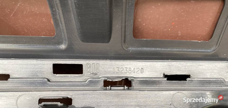 Opel Insignia B 0813 grill atrapa przód 13238420 sprzedam