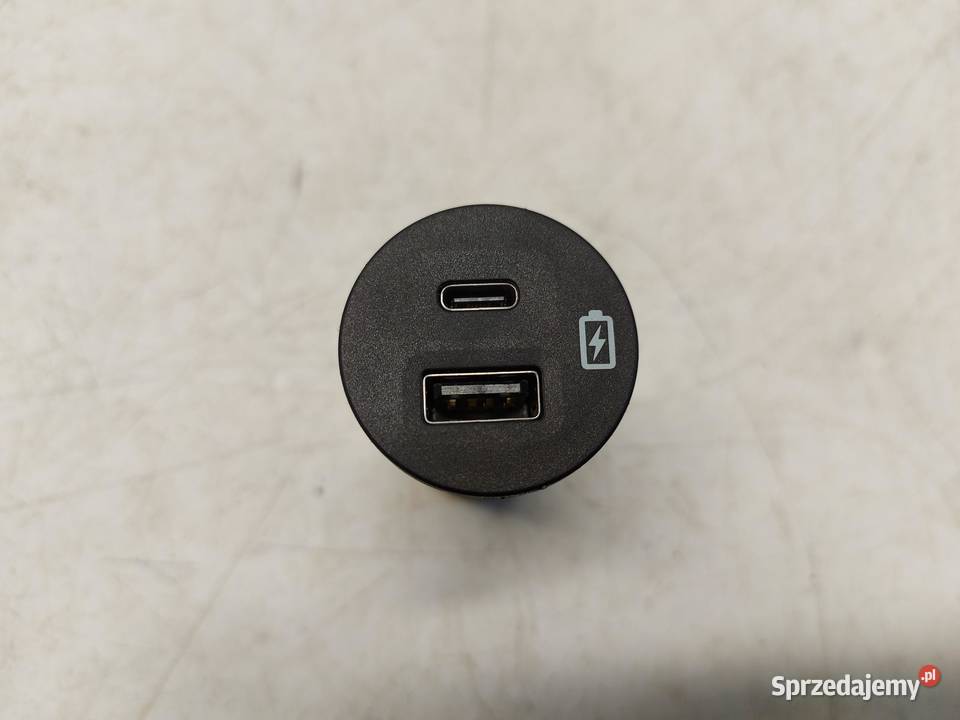 Ford Ranger VI 6 2024r GNIAZDO PORT USB Rozdzielacze gniazda zapalniczki sprzedam
