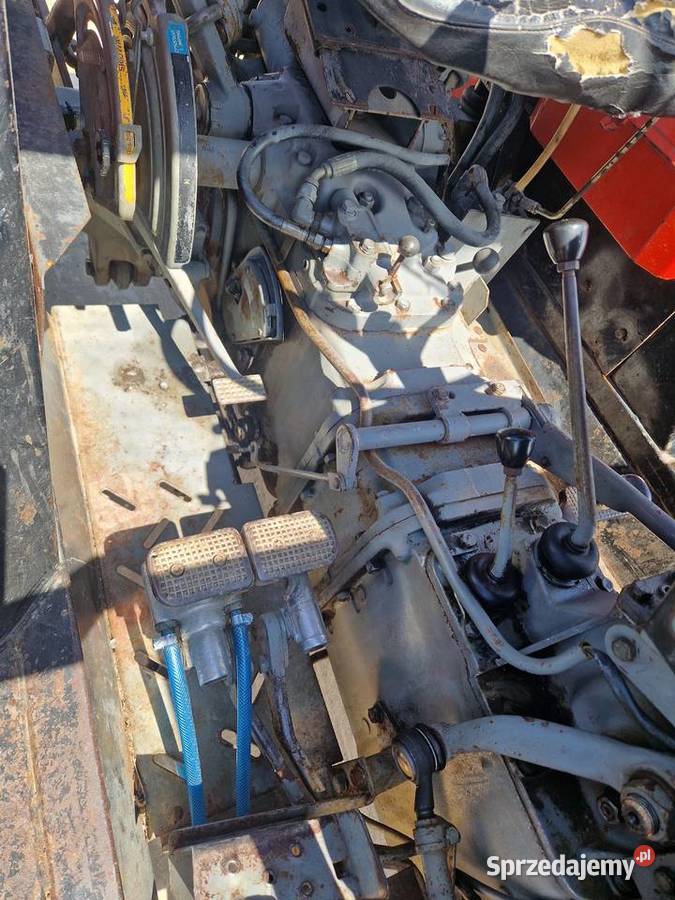 Traktor MF 255 nie pracował w polu był jako TAXI Wolbrom