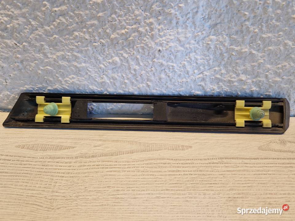 Listwa błotnika BMW serii 7 E 38 strona lewa Części samochodowe Kwilcz