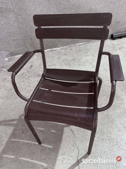 Syndyk sprzeda używane meble ogrodowe Sopot