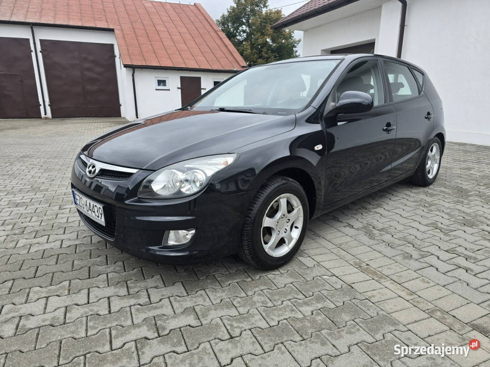 Hyundai i30 14Gaz Klimatyzacja2 światła przeciwmgielne i30 Kutno sprzedam