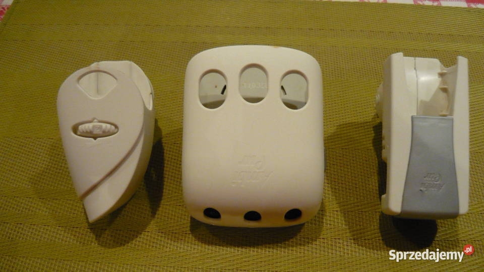 Elektryczne urządzenia odświeżacze powietrza biały Akcesoria łazienkowe Myszków sprzedam