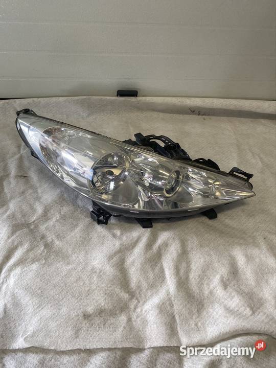Lampa prawy przód Peugeot 207 CC osobowe Lampy przednie Jasienica