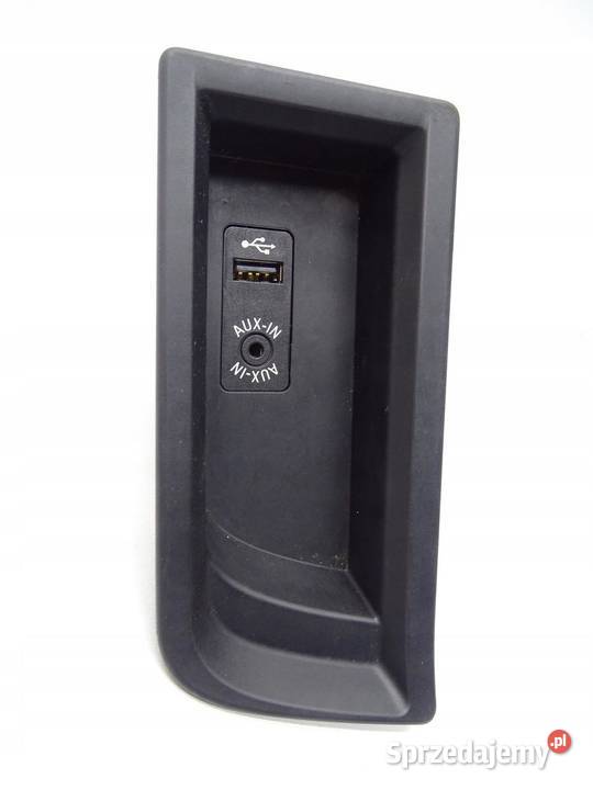 GNIAZDO PORT AUX IN USB BMW F20 F21 F30 F31 osobowe