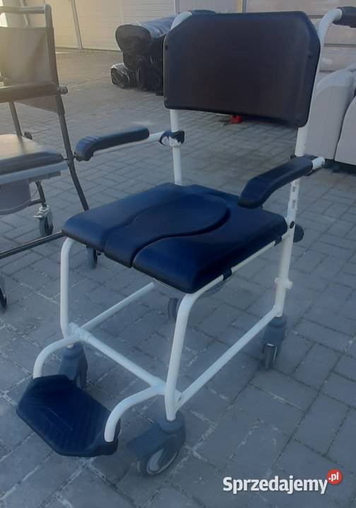 Krzesła i wózki toaletowe i kąpielowe różne Syców sprzedam
