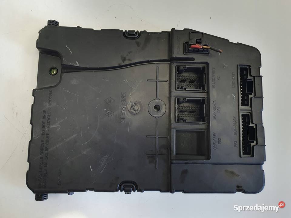 Renault Scenic II 20 16V MODUŁ BSI SKRZYNKA osobowe Rudka