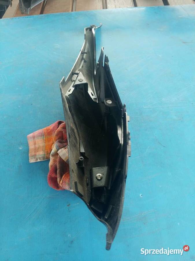 Suzuki GSXR 600 750 K6 K7 Ogon L tył zadupek Stoczek Łukowski