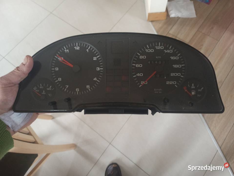 Licznik audi 80 b4 osobowe Nowy Sącz