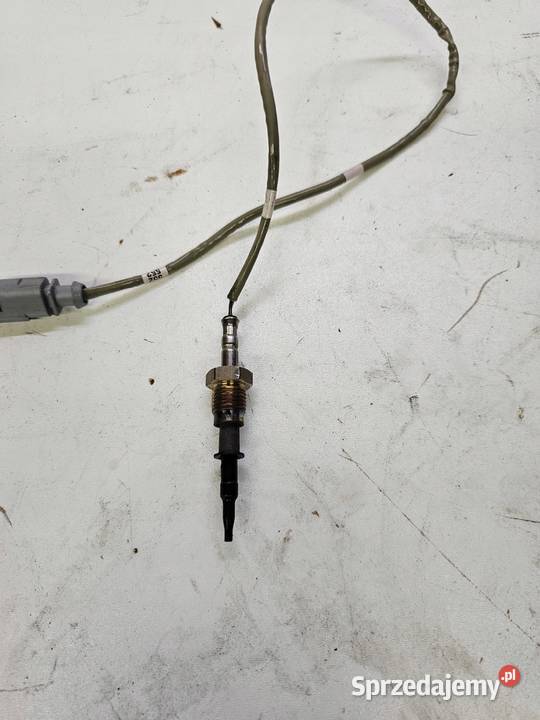 CZUJNIK TEMPERATURY SPALIN AUDI A6 C8 05L906088T osobowe Przystajń