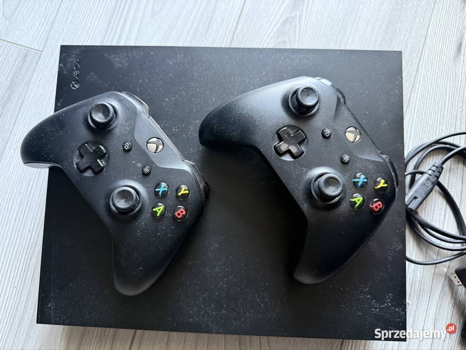 Xbox one X 1TB 2 pady okablowanie karton podkarpackie Żołynia