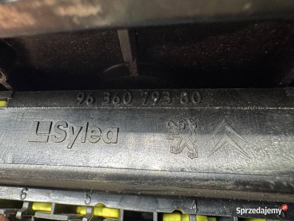 Skrzynka moduł bezpieczników bsm peugeot 307 Międzychód