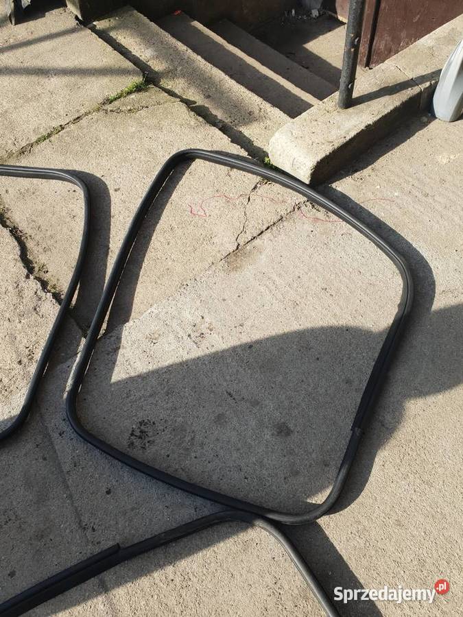 boczki drzwi rozne plastiki kuga mk1