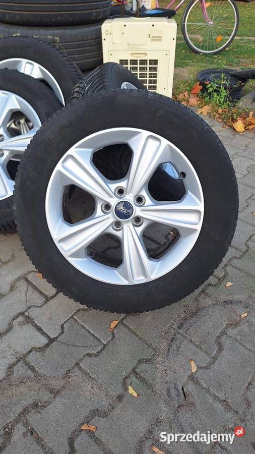 Felgi ford kuga Średnica 17" Samochodowe Raczyn sprzedam