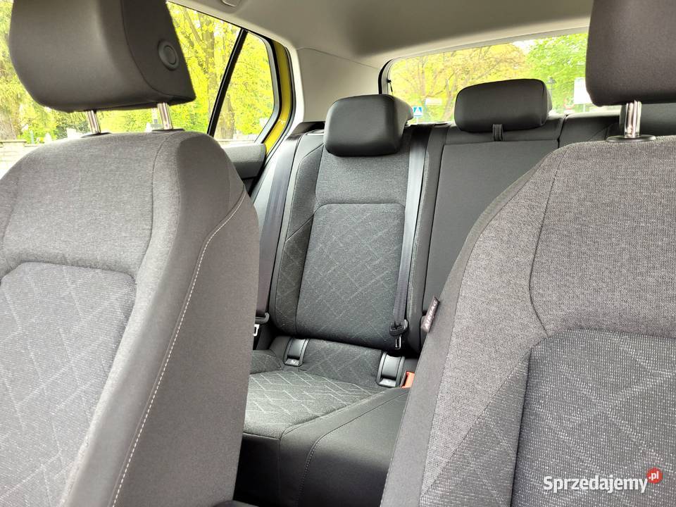 Volkswagen Golf VIII 15 eTSI EVO Life DSG tempomat Sandomierz sprzedam