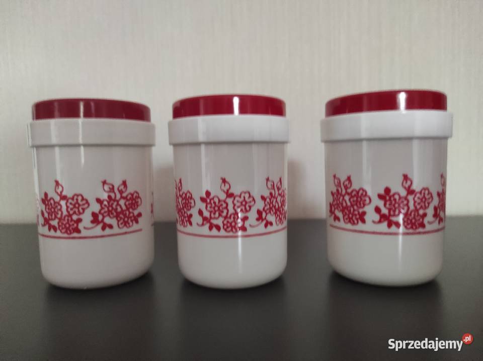 Pojemniki na przyprawy produkt DDR Warpechy Stare