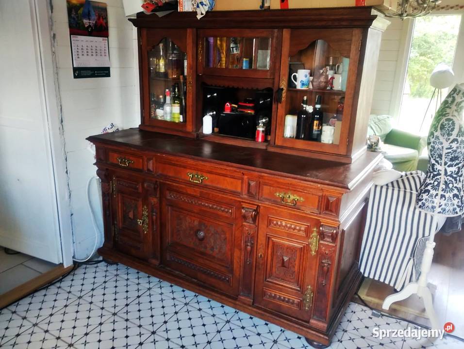 Stary przedwojenny kredens Świdnica