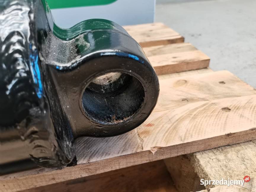 Siłownik wychyłu łyżki Manitou MLT 741 Wilkowo