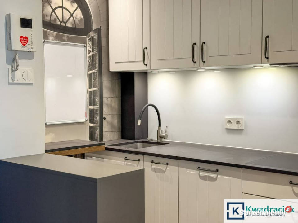 sprzedaży mieszkania Jasło Lwowska 359m2