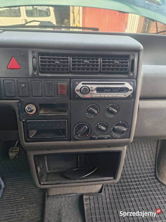 Volkswagen Caravelle Transporter T4 2002 25 TDI Krasnystaw