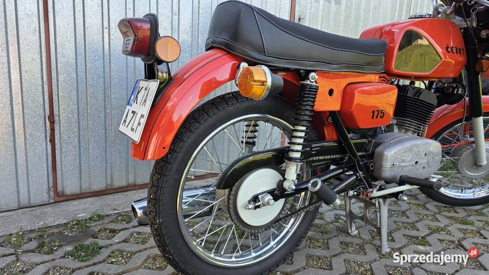 Cezet 175 typ 487 łańcuch