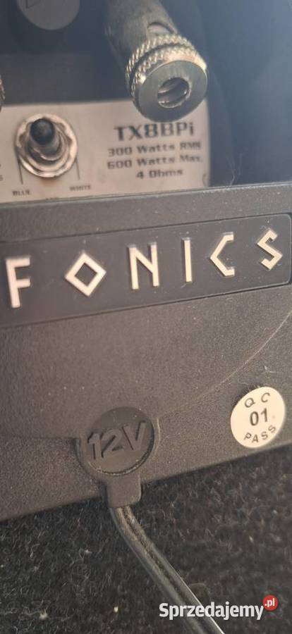 Skrzynia basowa hifonics 600watt 300rms