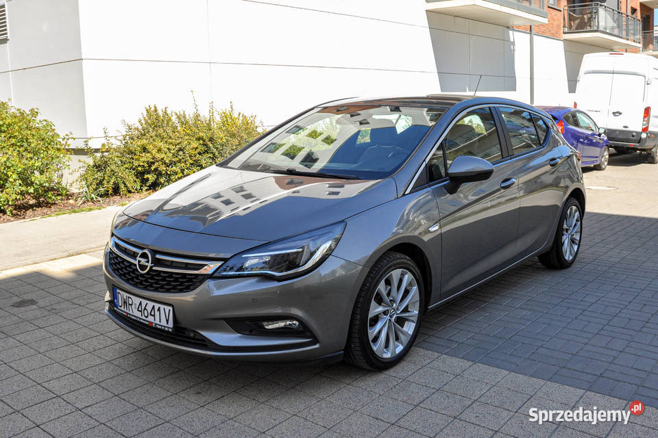 Opel Astra J 14T Bezwypadkowy 2015 r 99